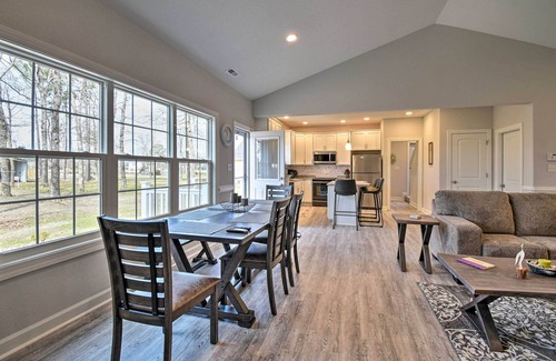 Cape Charles Casa | Spacious Home < 1 Mi to Kiptopeke State Park!