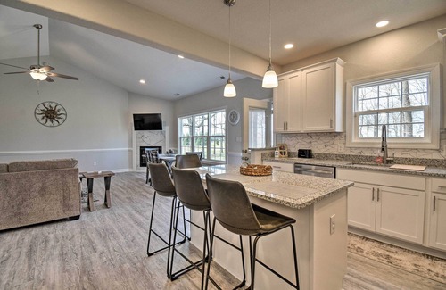 Cape Charles Casa | Spacious Home < 1 Mi to Kiptopeke State Park!