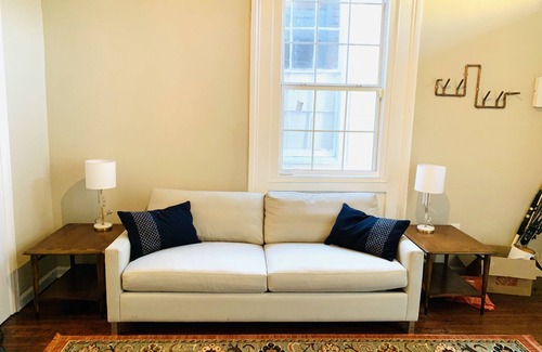 Faubourg Lafayette Casa | Amplia casa - 4 cuadras de tranvía y St. Charles
