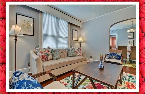 Near Northside Casa | Spacious Home 5BR! Cozy and Bright Home!
