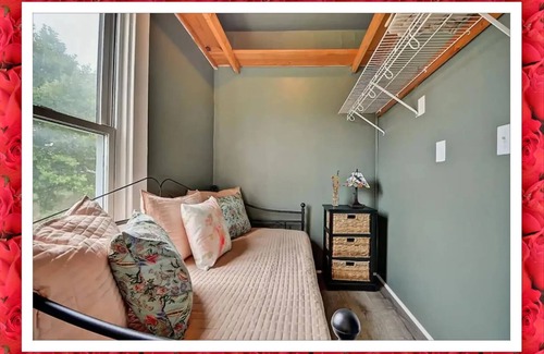 Near Northside Casa | Spacious Home 5BR! Cozy and Bright Home!