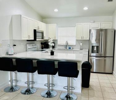 Joel Casa | Spacious Home at Lehigh Acres
