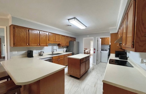 Tupelo Casa | Spacious Home in Central Tupelo
