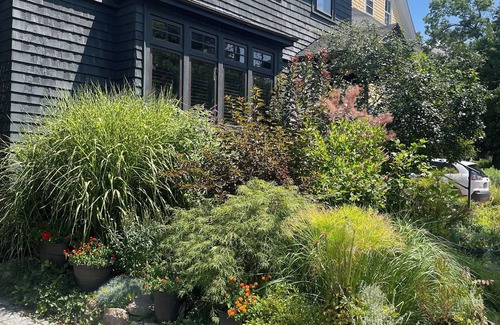 West Cambridge Apartamento | Spacious home in Harvard Square with permitted free on street parking