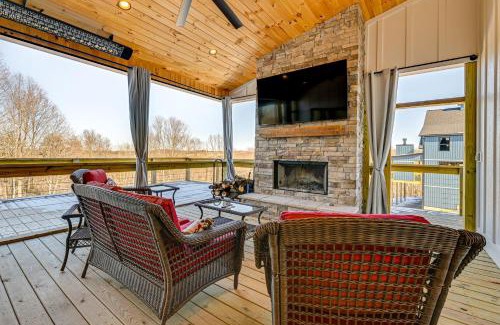 Clarkson Casa | Spacious Home in Paradise Grove Nolin Lake!
