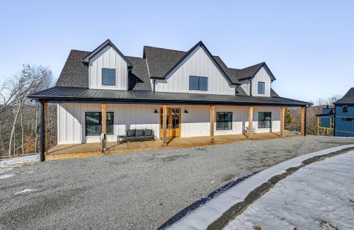 Clarkson Casa | Spacious Home in Paradise Grove Nolin Lake!