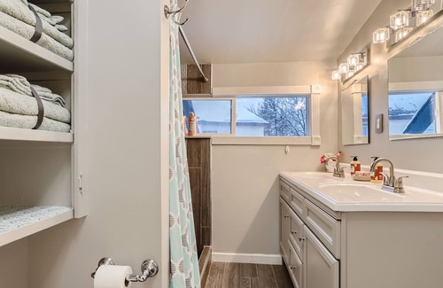 Payne - Phalen Casa | Spacious Home in Saint Paul near to Downtown and more!