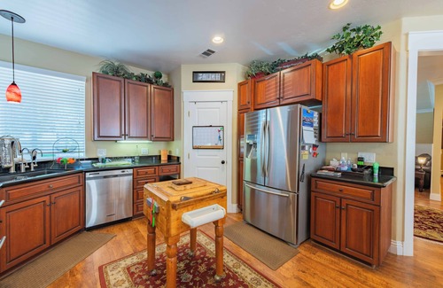 Paso Robles Casa | Spacious home in the heart of Wine Country!