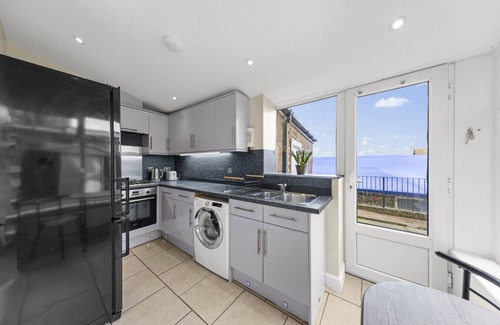 Rochester Casa | Spacious Home in the heart of Medway | Sleeps 6