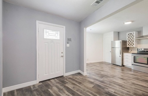 Cedar Crest Casa | Spacious Home In The Heart Of Dallas