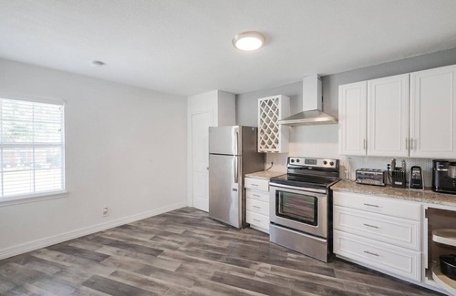 Cedar Crest Casa | Spacious Home In The Heart Of Dallas