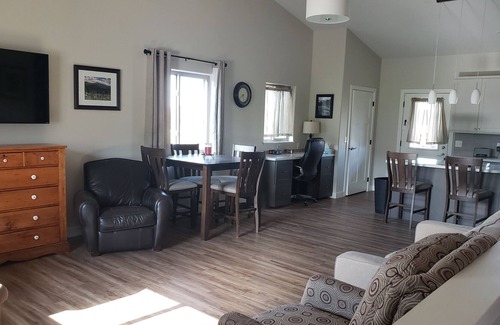 Whitewood Casa | Spacious home in the heart of the Black Hills 6 miles from Sturgis