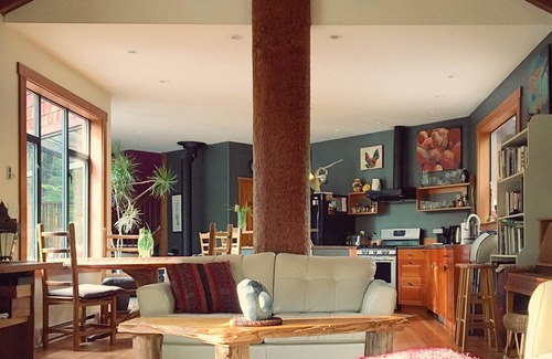 Tofino Casa | Amplia casa en el mejor barrio de surf y arena de Tofino