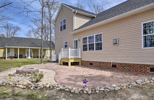 Cape Charles Casa | Spacious Home Less Than 1 Mi to Kiptopeke State Park!