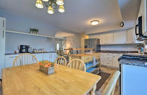 Manchester Center Casa | Spacious Home Near Bromley Mountain Ski Resort!