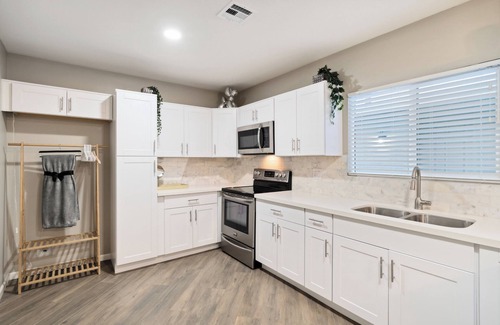 Scottsdale Estates Ten Casa | Spacious home near Old Town Scottsdale with a game room and hot tub!