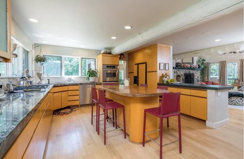Hailey Casa | Spacious Home on The River