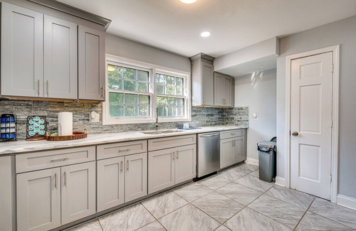 Church Street Casa | Spacious Home w/ Hot Tub, 14 Mi to Downtown ATL!