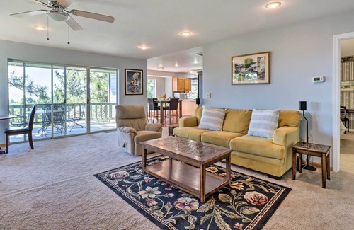 Carson City Casa | Spacious Home w/ Mtn Views & Starlink WiFi!