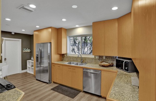 Cypress Lakes Casa | Spacious Home with Pool close to the Beach!