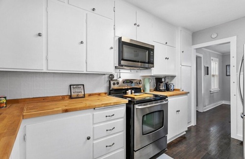 Mission Casa | Spacious Home with 5BR Mins to attractions|Quiet