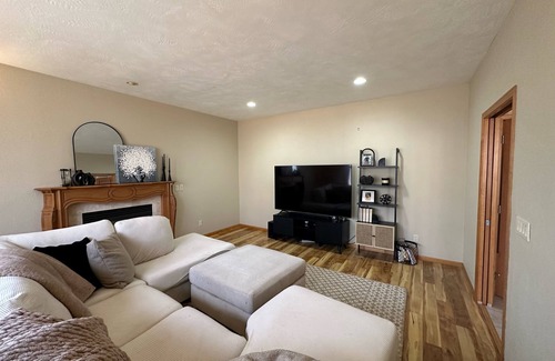 Appleton Casa | Spacious home with backyard, shuffle board, outdoor play area