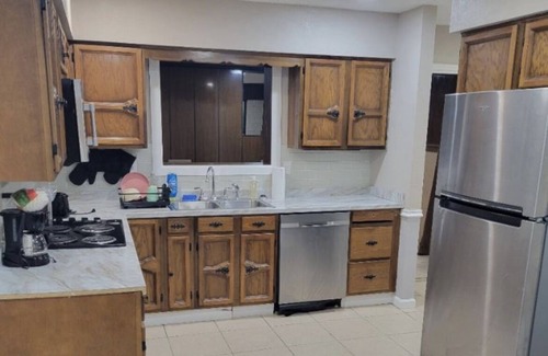 Frayser Casa | Spacious Home with Game Room!