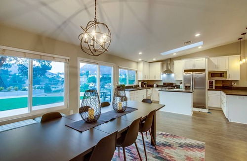 San Carlos Casa | Spacious home with incredible backyard views
