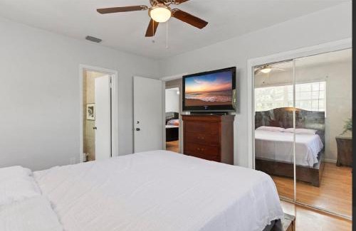 Miami Gardens Casa | Spacious Home With King Bed Near Stadium