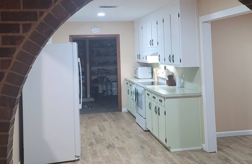 Harold Casa | Spacious home with lots of privacy
