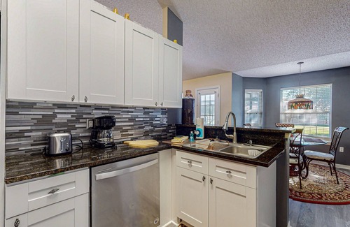 Indian Trails Casa | Spacious home with saltwater pool, gas grill, patio, & washer/dryer