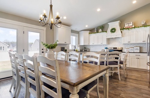 Ammon Casa | Spacious Home with swim spa and games sleeps 27