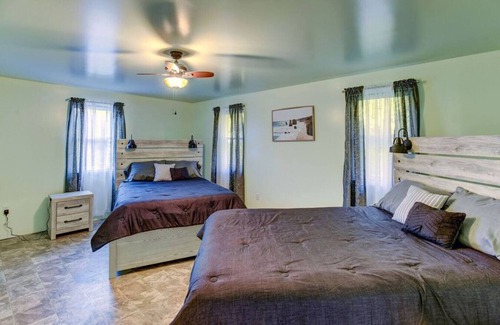Salisbury Center Casa | Spacious Home with ATV Trails + Hunting Ground