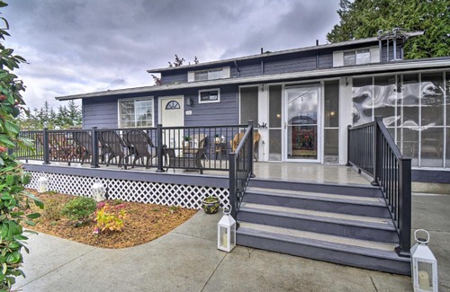 Sequim Casa | Spacious Home with Yard, 20 Miles to Olympic NP