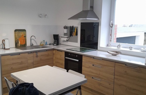 Plestin-les-Greves Casa | spacious house of 120m² with enclosed garden
