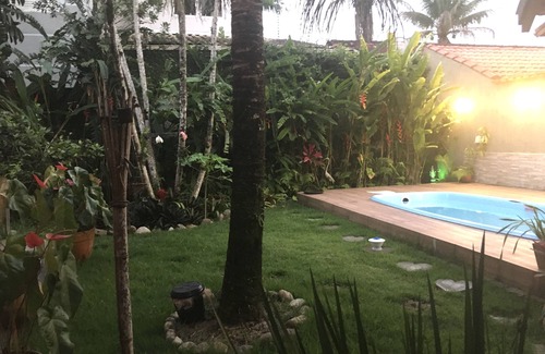 Boraceia Casa | Amplia casa en Boracéia, comunidad cerrada