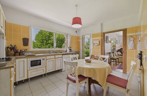 Trevou-Treguignec Casa | Amplia casa para 7 adultos y 1 niño - vista al mar