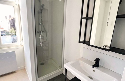 Anzin Casa | Spacious House 12 Pers And 4 Bathrooms, All-comfort