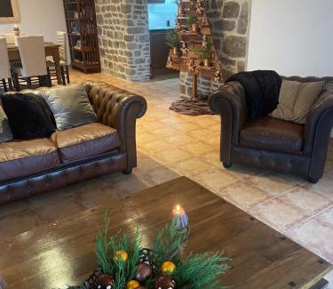 Chalandrey Casa | Spacious house for 6 people with a swimming pool