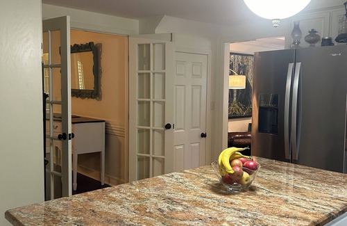 Twelve Oaks Casa | Spacious house for 8 adults and 4 kids in Oxford, MS - 3 mi from Ole Miss