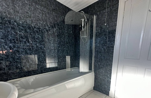 Huntly Casa | Casa-Baño Privado