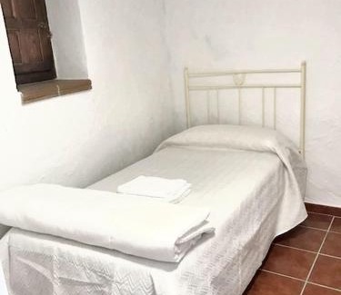 Benalauría Casa | Spacious House in Benalauría with Fireplace
