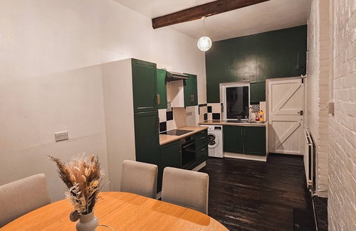 Ipswich Casa | Spacious House in Ipswich