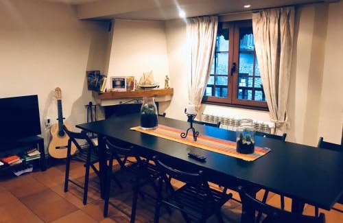 Molinaseca Casa | Spacious House in Molinaseca with Mountain View