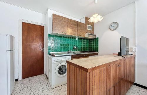 Port-la-Nouvelle Casa | Spacious house near the beach