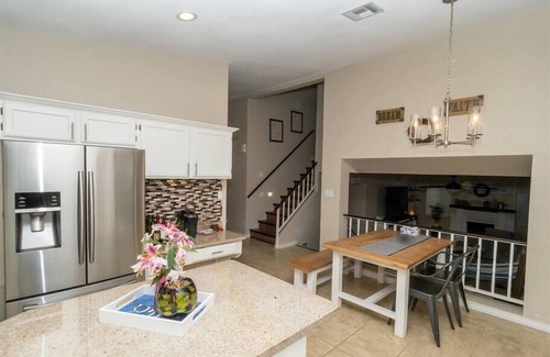 Deer Valley Casa | Spacious house, pool heater, hot tub, billiards