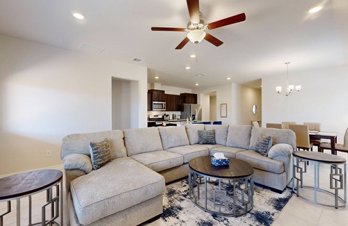Flour Bluff Casa | Spacious house with enclosed yard, AC & near local attractions