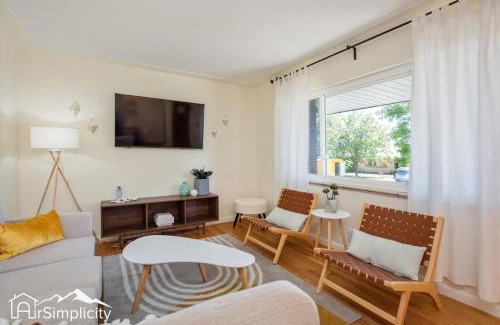 Westminster Casa | Spacious House W Yard & Arcade Games