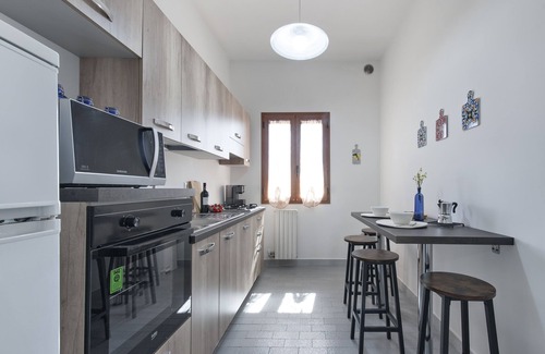 Carmiano Casa | Spacious House With Garden