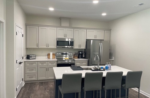 Southern Pines Casa | Spacious house with pool less than 5 miles from the village of Pinehurst